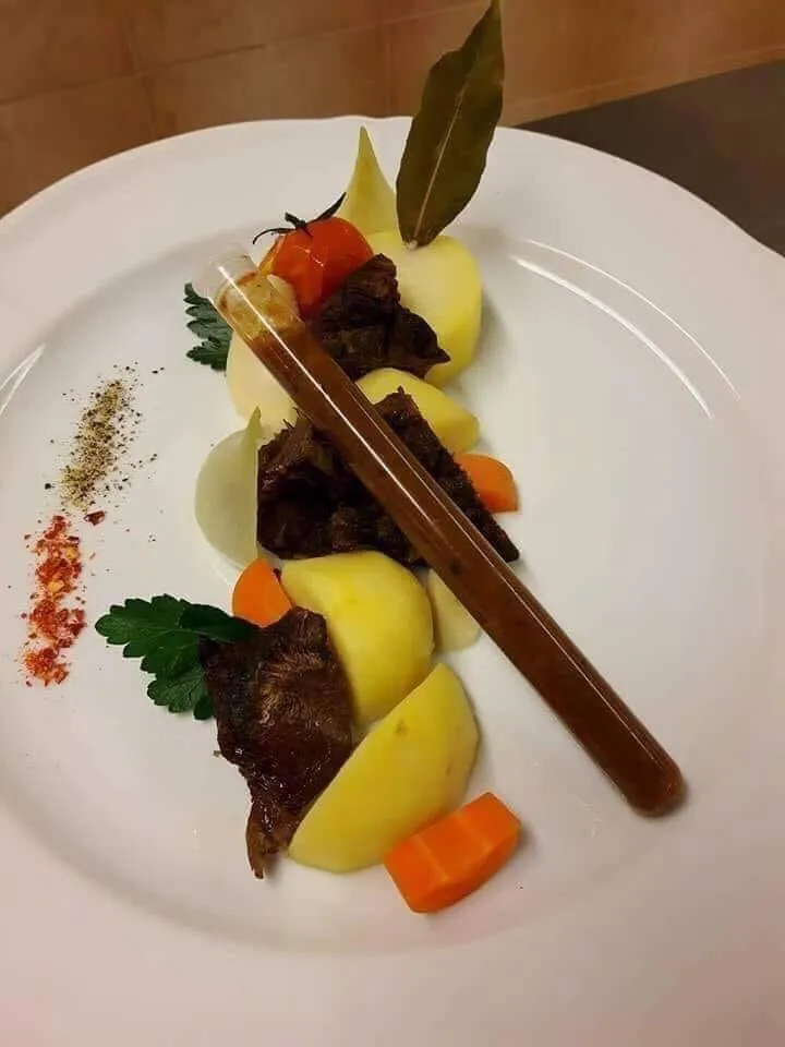 A gulyásleves kémcsöves megoldásban